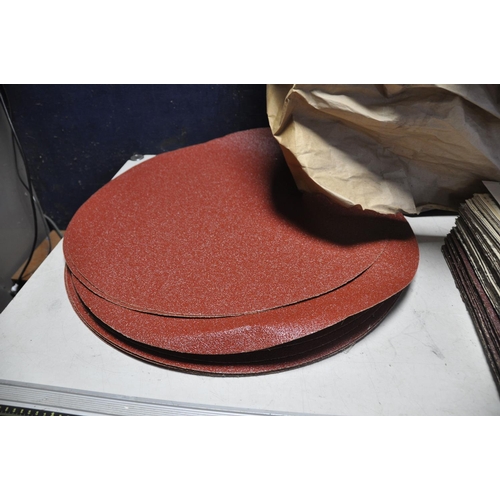 1112 - A COLLECTION OF EMERY CLOTH/ SANDPAPER in various sizes and grades