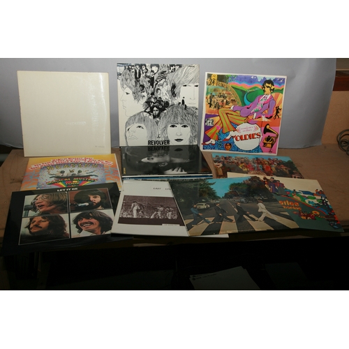 953 - SIXTEEN LPs BY THE BEATLES AND CONTRIBUTING ARTISTS comprising of The Beatles ( no 370337) 1st press... 