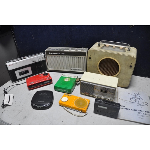 1092 - A COLLECTION OF VINTAGE AUDIO EQUIPMENT to include a Wharfdale PA-30 pa system, Technics SL-XP140 po... 