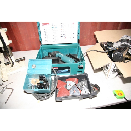 1117 - A MAKITA 240v TM3000CJ12 MULTI TOOL in case with accessories (untested)