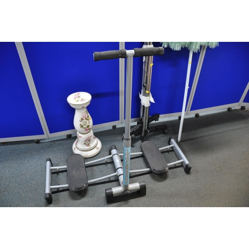 1149 - A FOLDING LEG MAGIC X17700 EXERCISE MACHINE along with an extendable clothes rack, plant stand and a... 