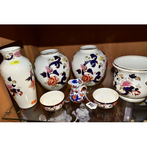 358 - FOUR PIECES OF MASONS 'MANDALAY' PATTERN IRONSTONE AND A MINIATURE MASONS IRONSTONE JUG, height 7.5c... 