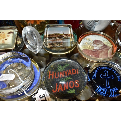 374 - A COLLECTION OF GLASS AND PERSPEX PAPERWEIGHTS, including a Wedgwood duck, s.d. to beak and scratche... 