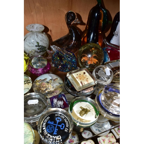 374 - A COLLECTION OF GLASS AND PERSPEX PAPERWEIGHTS, including a Wedgwood duck, s.d. to beak and scratche... 