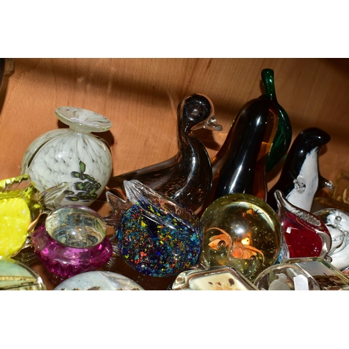 374 - A COLLECTION OF GLASS AND PERSPEX PAPERWEIGHTS, including a Wedgwood duck, s.d. to beak and scratche... 