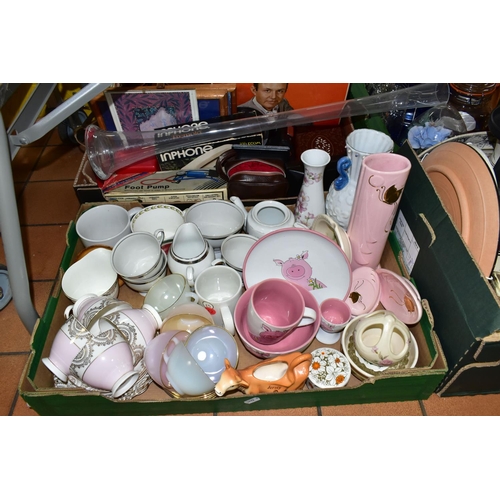 491 - FOUR BOXES AND LOOSE CERAMICS, GLASS AND SUNDRY HOME WARES, to include a thirteen piece pink and gil... 