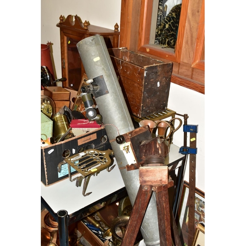 561 - A BOX AND LOOSE METALWARES, TELESCOPE, TREEN, SEWING MACHINE AND SUNDRY ITEMS, to include a homemade... 