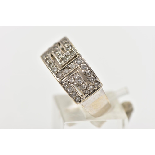 71 - AN 18CT WHITE GOLD DIAMOND RING, Greek key pattern set with round brilliant cut diamonds, estimated ... 