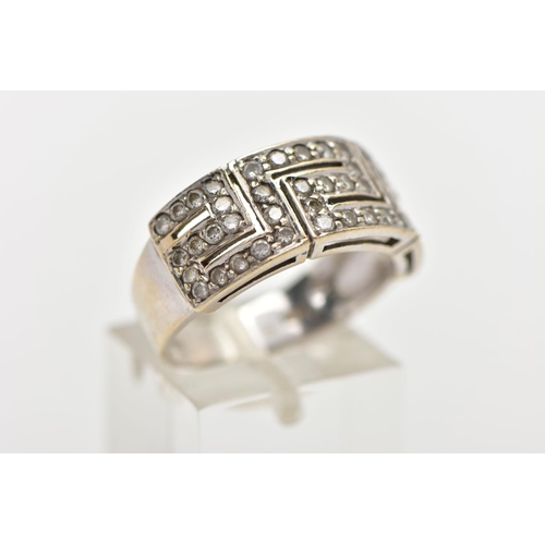 71 - AN 18CT WHITE GOLD DIAMOND RING, Greek key pattern set with round brilliant cut diamonds, estimated ... 