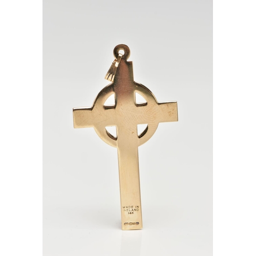 102 - A 9CT YELLOW GOLD CELTIC CROSS PENDANT, engraved symbols to the front, hallmarked 9ct Dublin, fitted... 