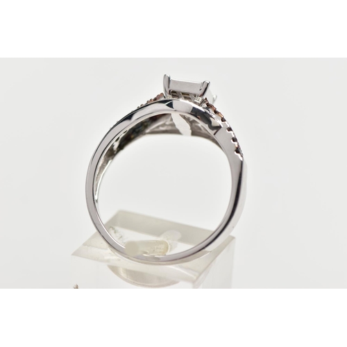 109 - A 9CT WHITE GOLD DIAMOND DRESS RING, the calibre cut brown diamond central cluster, with brilliant c... 