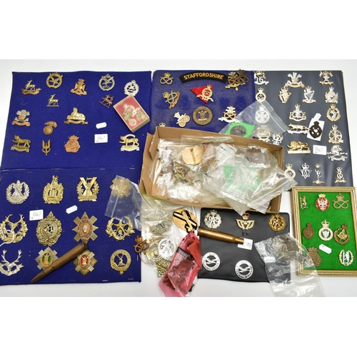 165 - A LARGE BOX OF SEVERAL DISPLAY PADS OF MILITARY CAP BADGES, shoulder titles, Airborne etc, staybrigh... 