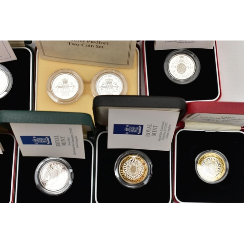 2 - A GROUP OF SILVER AND SILVER PROOF ROYAL MINT BOXED COINAGE, to include a Two pounds 1989 Silver Pie... 