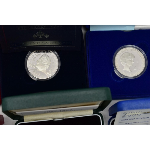 8 - A COLLECTION OF ROYAL MINT UK SILVER PROOF COINAGE, to include a 1997-1998 Two coin silver proof set... 