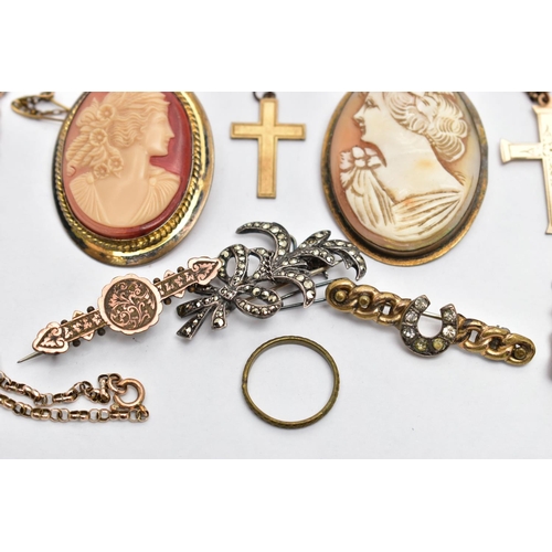 96 - AN ASSORTMENT OF EARLY TO MID 20TH CENTURY JEWELLERY, to include a gold fronted cross pendant engrav... 