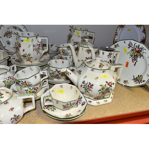 331 - A LARGE QUANTITY OF ROYAL DOULTON 'OLD LEEDS SPRAYS' PATTERN DINNER WARE, comprising a bread and but... 