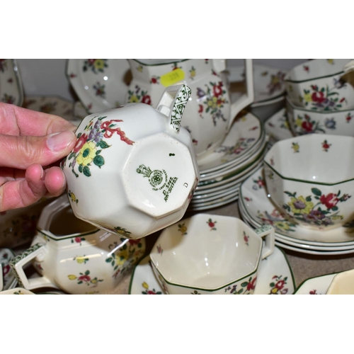 331 - A LARGE QUANTITY OF ROYAL DOULTON 'OLD LEEDS SPRAYS' PATTERN DINNER WARE, comprising a bread and but... 