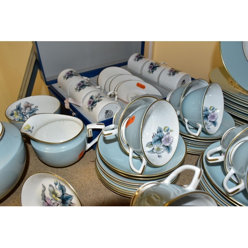 359 - A QUANTITY OF ROYAL WORCESTER 'WOODLAND' PATTERN DINNERWARE AND TEAWARES,  comprising a teapot (brok... 