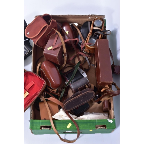 17 - A TRAY CONTAINING VINTAGE CAMERAS AND CINE EQUIPMENT including a Zeiss Ikon Baby Box Tengor, a Frenc... 