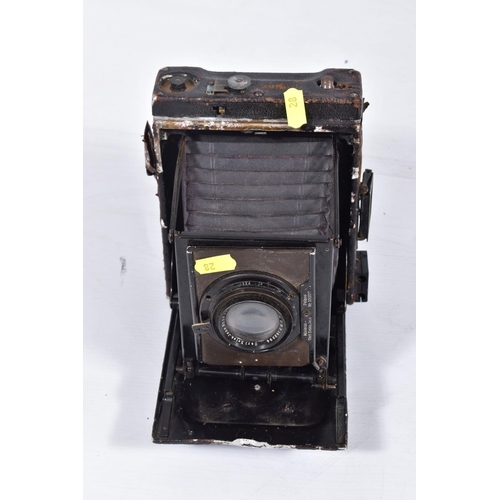 28 - AN ADAMS AND CO MINEX REFLEX DELUXE FILM CAMERA ideal for restoration( no lens or lens carrier), a M... 
