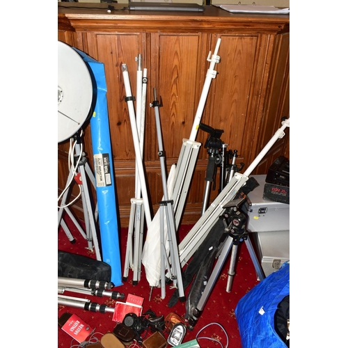 47 - A QUANTITY OF TRIPODS AND LIGHTING STANDS including a Heiwa Professional , two Photax 9in Reflectors... 