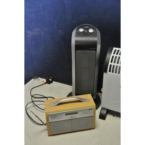 1077 - A COLLECTION OF HEATERS to include a Hyundai C11-7 oil filled radiator, Glen 2171 panel heater, Easy... 