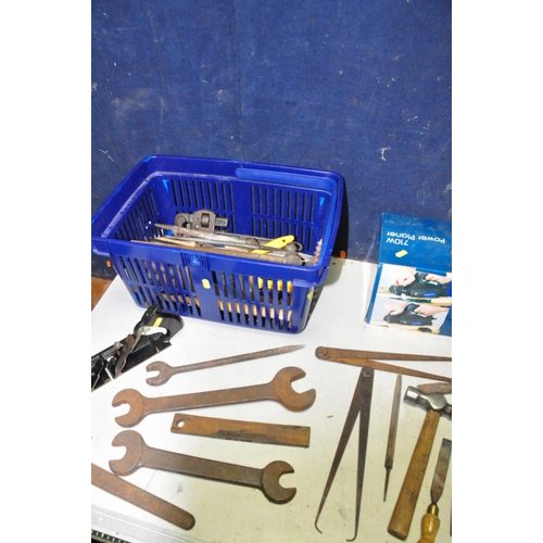 1089 - TWO TUBS OF TOOLS to include hammers, files, calipers, chisels, vintage spanners, Stanley No78 plane... 