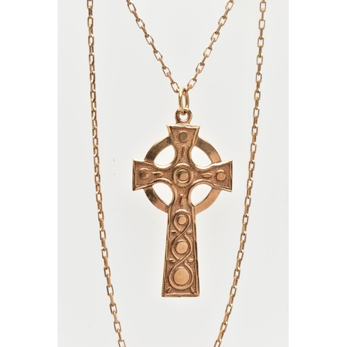 2 - A 9CT GOLD CELTIC CROSS PENDANT AND CHAIN, the textured Celtic cross hallmarked Birmingham, fitted w... 