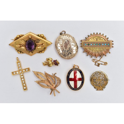 26 - FIVE BROOCHES AND THREE PENDANTS, to include a gold plated diamond shape brooch set with an oval cut... 