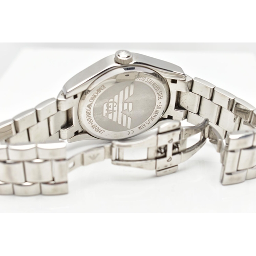 45 - A GENTS 'EMPORIO ARMANI' WRISTWATCH, round silver dial signed 'Emporio Armani', Roman numerals, seco... 