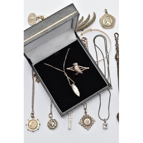 47 - A SELECTION OF SILVER AND WHITE METAL JEWELLERY, to include a silver Victorian pendant of a circular... 