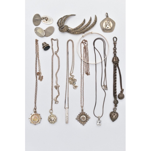 47 - A SELECTION OF SILVER AND WHITE METAL JEWELLERY, to include a silver Victorian pendant of a circular... 