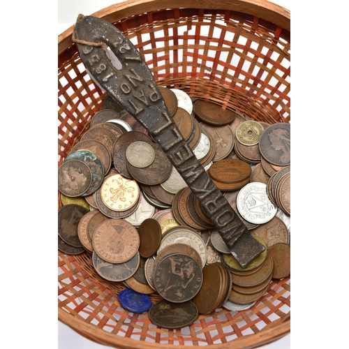 54 - A BASKET OF COINAGE AND OTHER ITEMS, to include a silver South African 2 1/2 shilling coin, 1918 thr... 