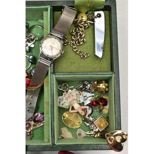 57 - A GREEN JEWELLERY BOX WITH CONTENTS, to include a broken piece of a 9ct gold ring, hallmarked 9ct Bi... 