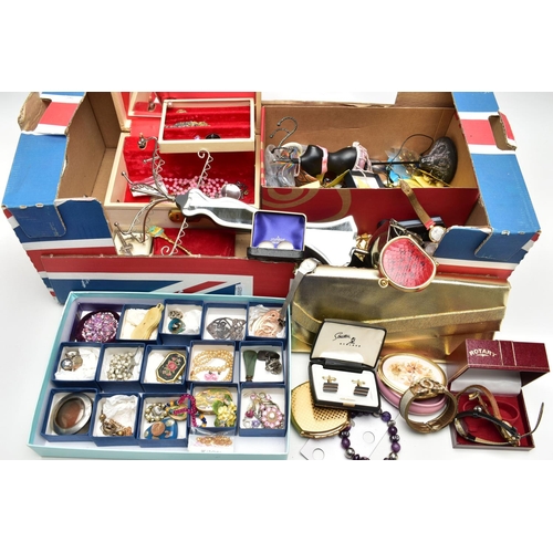 67 - A BOX OF ASSORTED COSTUME JEWELLERY AND ITEMS, to include a lid box filled with trinket boxes, brooc... 