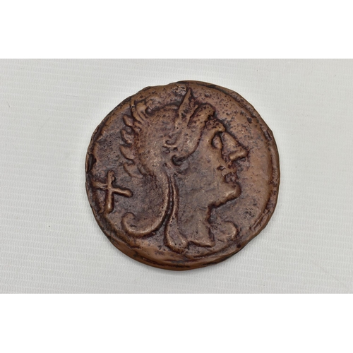 79 - ACCORDING TO THE BRITISH MUSEUM COIN ROOM IN 1986 A ROMAN REPUBLICAN DECUSSIS, equivelant to (10 Ass... 