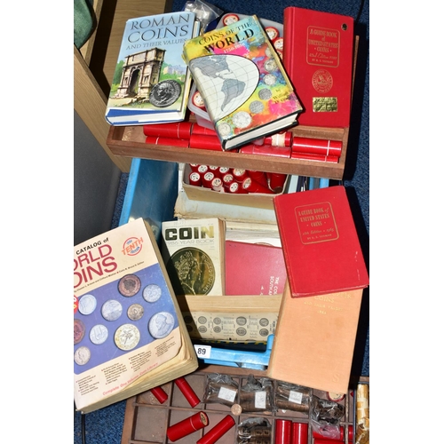 89 - A LARGE AMOUNT OF  COINS AND REFERENCE BOOKS TO INCLUDE: TUBED GB PENNY AND HALFPENNY SEELED COINS 1... 