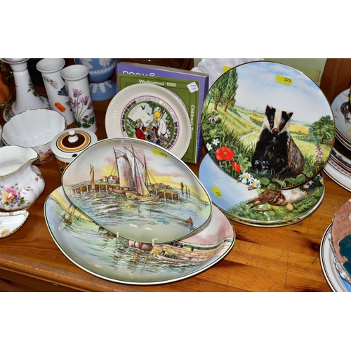 372 - A COLLECTION OF DECORATIVE PLATES, GIFTWARES, ETC, including two Royal Doulton 'Home Waters' series ... 