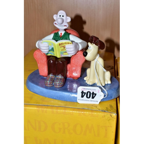 404 - TWO BOXED COALPORT WALLACE AND GROMIT FIGURE GROUPS, comprising 'Picnic on the Moon' WG3 limited edi... 