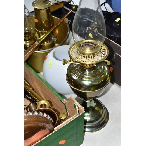 435 - ONE BOX OF METALWARE AND LAMPS, to include a brass miner's lamp by Protector Lamp & Lighting Co Ltd ... 