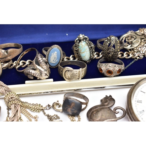 14 - AN ASSORTMENT OF SILVER AND WHITE METAL JEWELLERY, to include a silver buckle ring, a silver cat bro... 