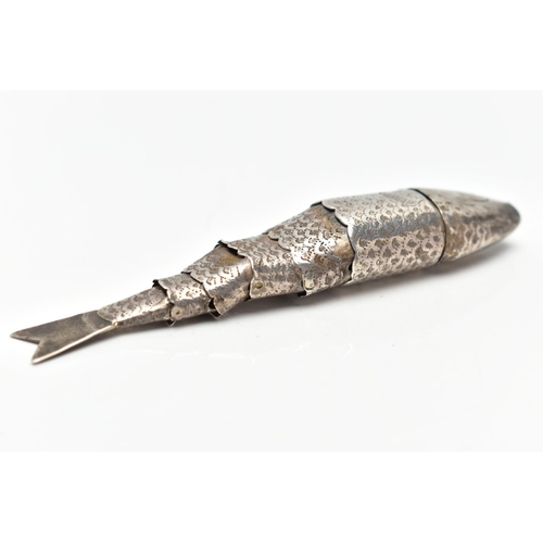 24 - A WHITE METAL VINAIGRETTE, novelty vinaigrette in the form of an articulated fish, approximate lengt... 