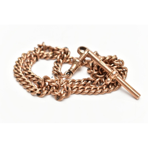 30 - A 9CT GOLD ALBERT CHAIN, a curb link chain, fitted with a T-bar and two lobster clasps, approximate ... 