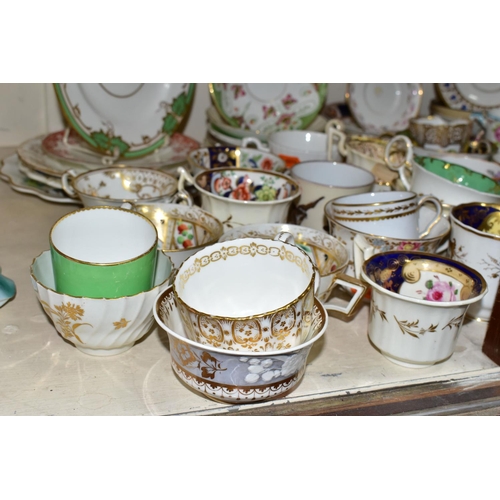 349 - A SELECTION OF ASSORTED 19TH AND 20TH CENTURY TEA CUPS AND SAUCERS ETC, to include early Derby, Mint... 