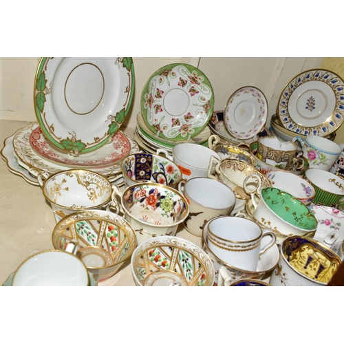 349 - A SELECTION OF ASSORTED 19TH AND 20TH CENTURY TEA CUPS AND SAUCERS ETC, to include early Derby, Mint... 