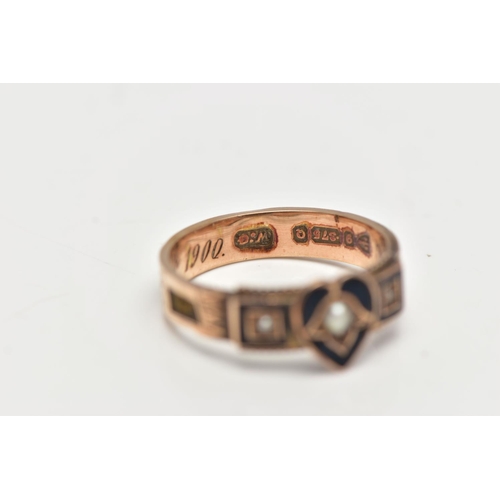 45 - A CASED LATE VICTORIAN 9CT GOLD BLACK ENAMEL MOURNING RING, designed as a black enamel heart with se... 