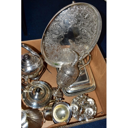 75 - A BOX OF ASSORTED WHITE METAL WARE AND CUTLERY, to include a glass and white metal claret jug featur... 