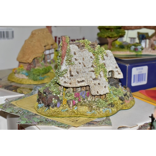 447 - SIX BOXED LILLIPUT LANE SCULPTURES FROM COLLECTORS CLUB, all with deeds and leaflet, comprising Gard... 