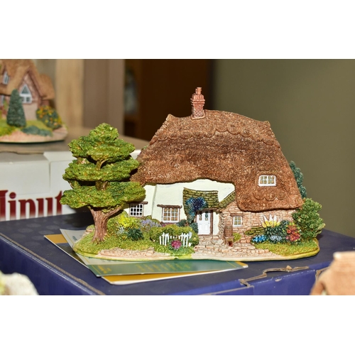 447 - SIX BOXED LILLIPUT LANE SCULPTURES FROM COLLECTORS CLUB, all with deeds and leaflet, comprising Gard... 