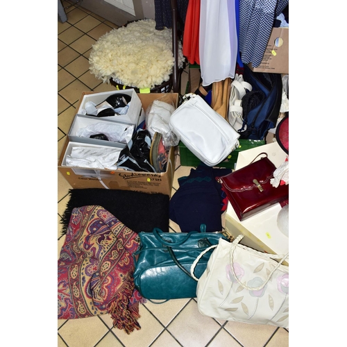 471 - A QUANTITY OF LADIES' CLOTHING, SHOES AND ACCESSORIES ETC, to include a red Frank Usher evening dres... 